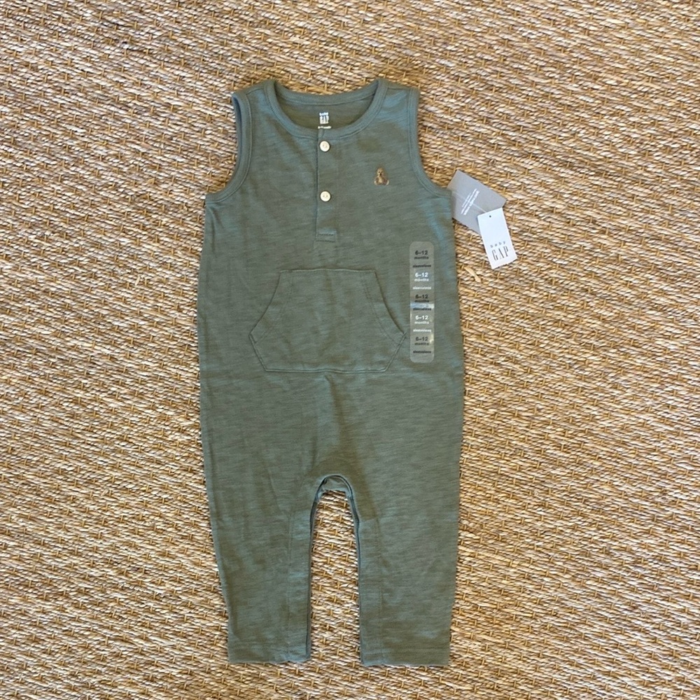 NWT Baby Gap Green Overalls and White Onesie Set - Picture 2 of 7
